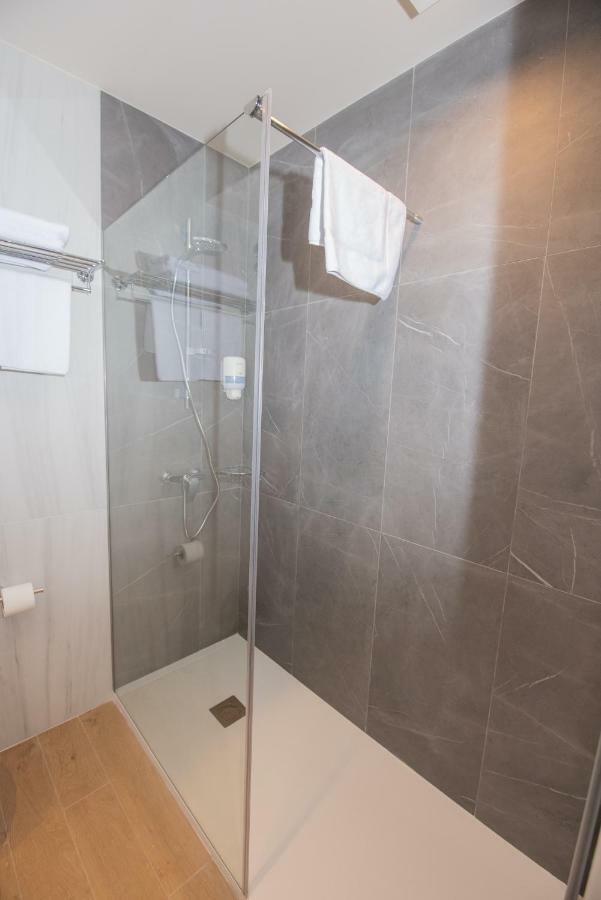 Puerta De Apartament